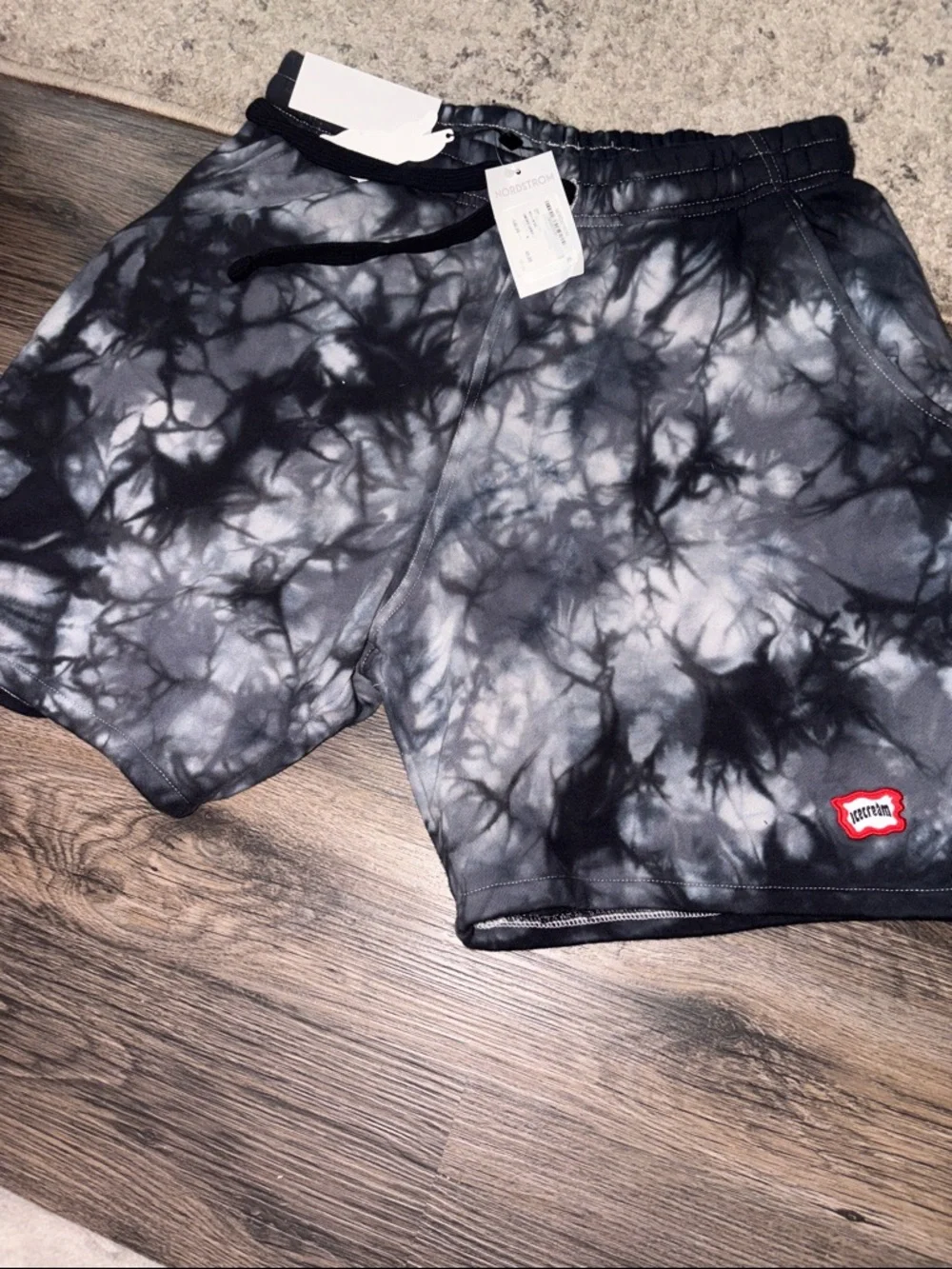 Men's Athletic Tie-Dye Grey Black Performance Shorts - Picture 5 of 6